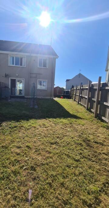 Bundoran Seaside Stays House - Wifi, Large Spacious Home Buitenkant foto