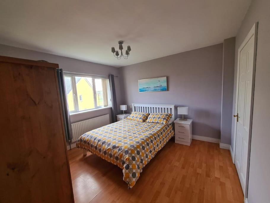 Bundoran Seaside Stays House - Wifi, Large Spacious Home Buitenkant foto