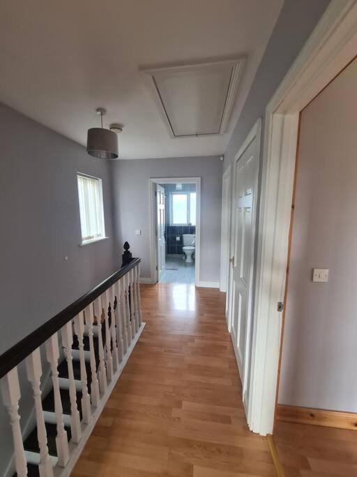 Bundoran Seaside Stays House - Wifi, Large Spacious Home Buitenkant foto